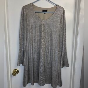 Connected Apparel Silver Metallic Fit & Flare Dress Bellsleeve Date Night Party